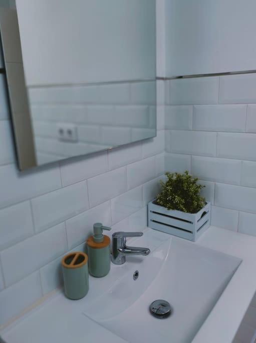 Apartamento Acerota, Con Parking Gratuito Córdoba Buitenkant foto
